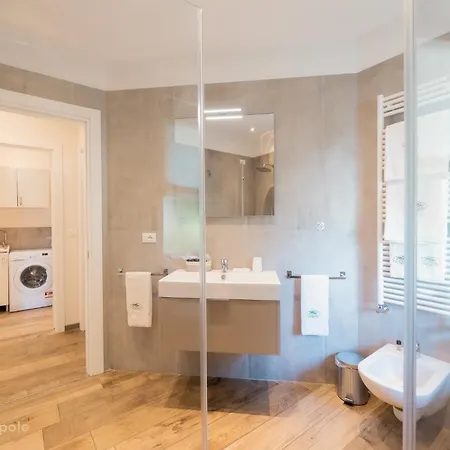 Parco Della Mandria - La Falchetta House بيت للعطل Robassomero